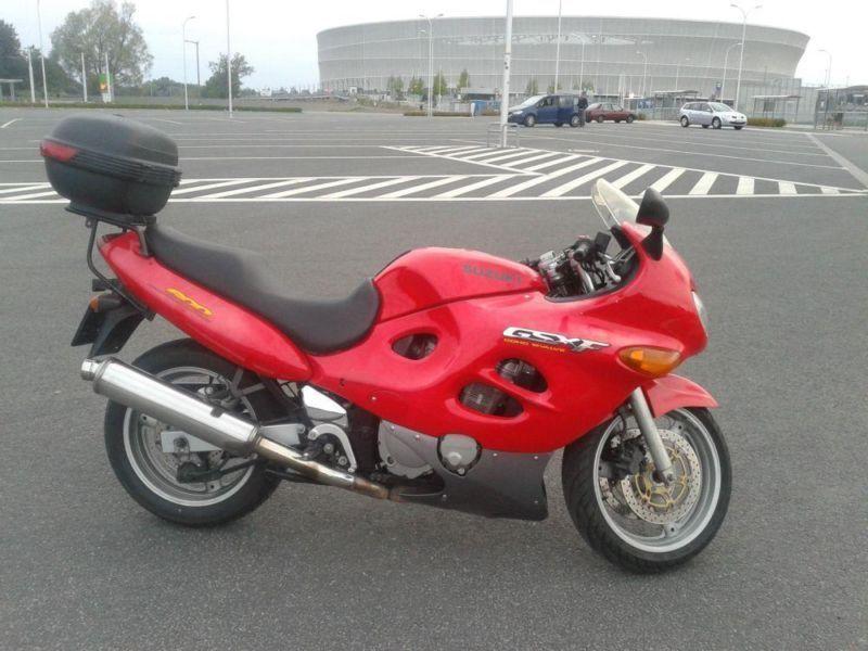 SUZUKI GSXF600 moje czerwone jajko