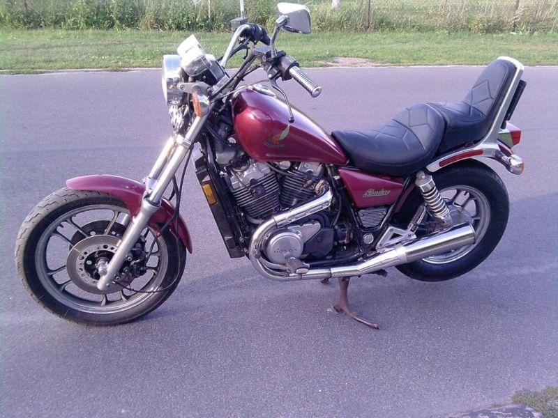 HONDA SHADOW VT 700 C