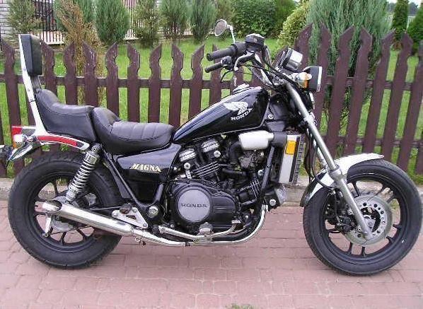 Honda Magna VF 700