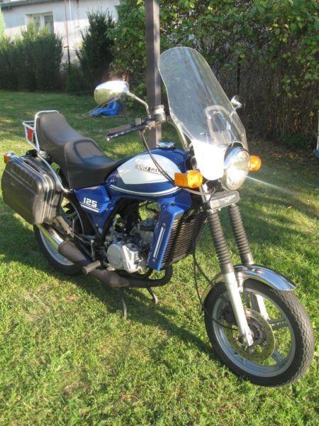 Motor 125 Moto Guzzi Custom Włoski - bez prawa jazdy
