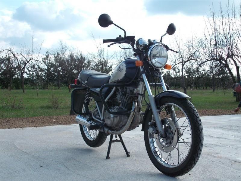 Sprzedam motocykl Yamaha SR250