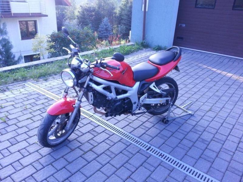 Suzuki SV650N