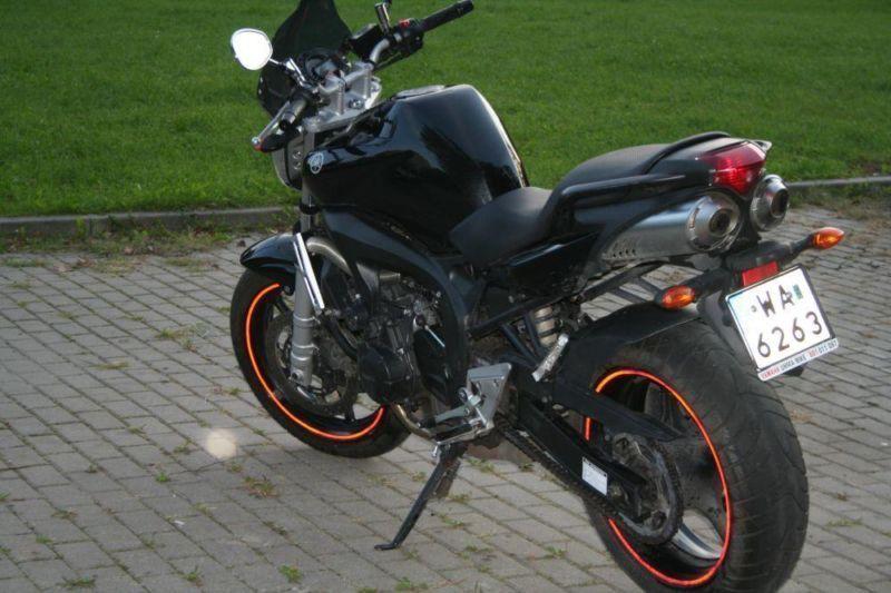 Yamaha fz6n wersja black