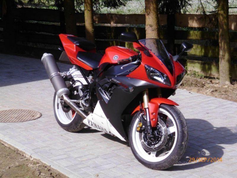 YAMAHA R1 RN09 SUPER STAN! 22000 km