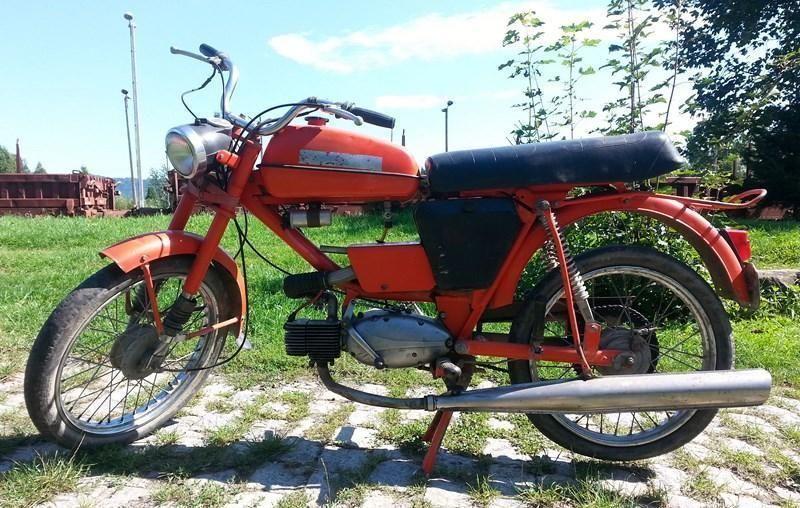 Motorower ROMET OGAR 200 - zabytkowy motocykl dla kolekcjonera 1