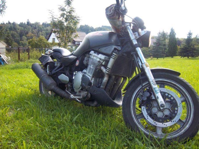 Suzuki GSX1100G DRAG