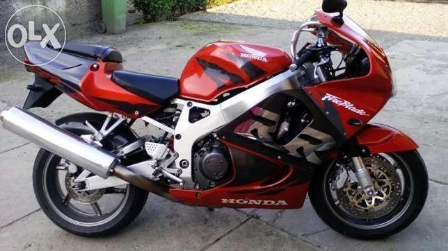 HondaSC33 CBR 900RR fireblade !!!