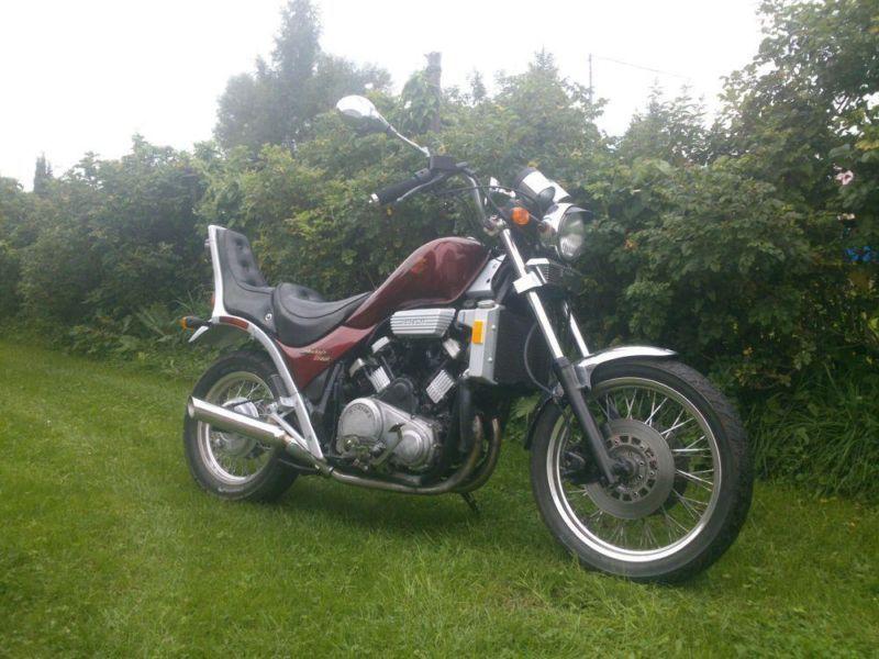 Suzuki Madura GV 700