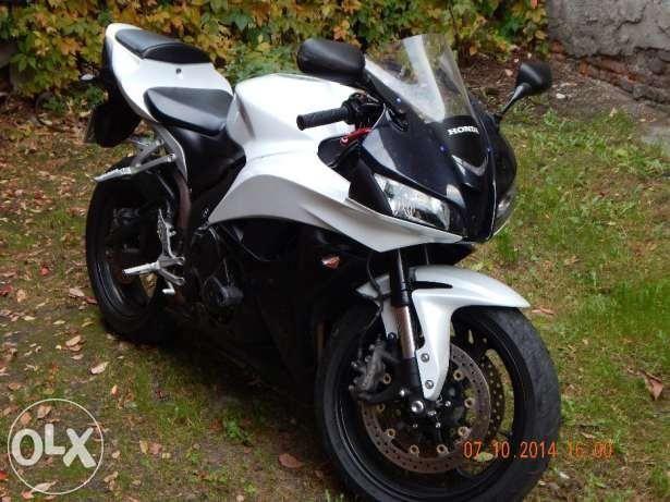 Sliczna hond cbr 600rr 2007 !! PILNE do negocjacji !!