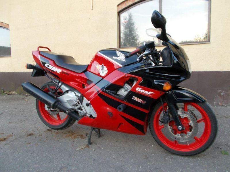 Hodna CBR 600 F2 klasyk! W rewelacyjnym stanie!