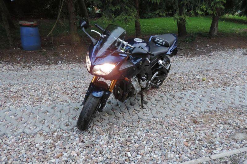 YAMAHA Fazer 1000 FZ