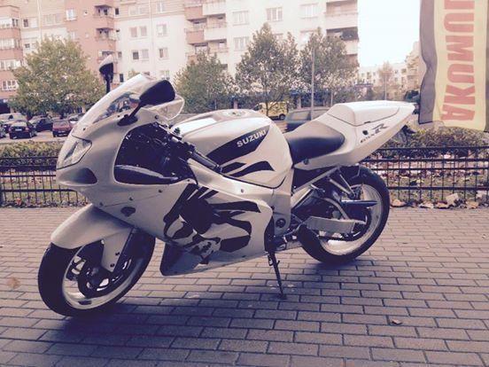 Suzuki GSXR 750, polecam!