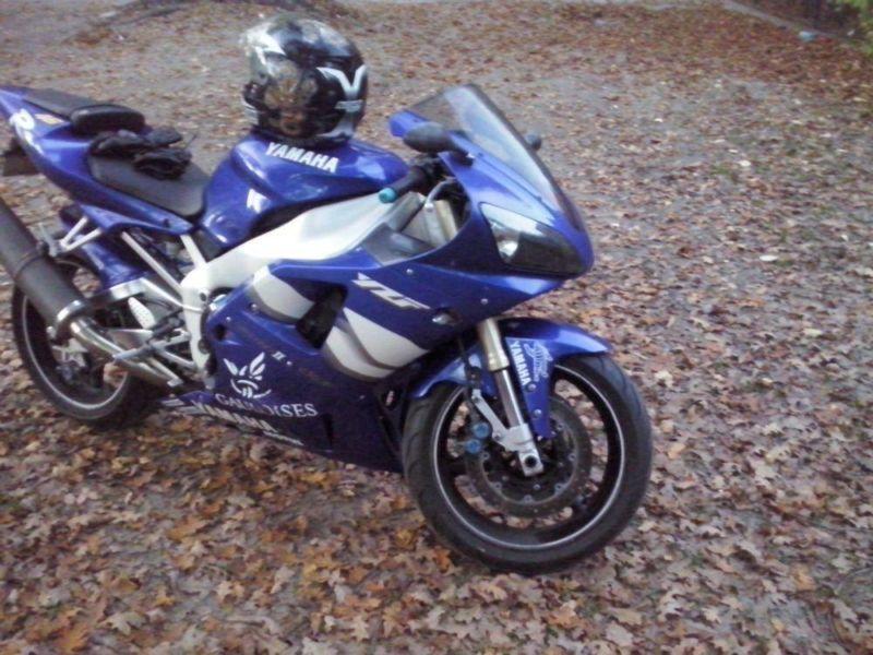 Ścigacz Yamaha R1 okazja