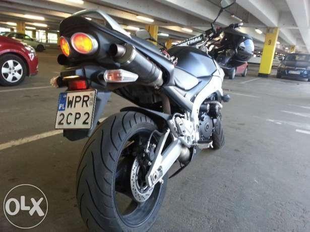 Suzuki GSR 600