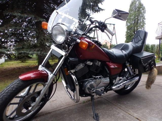 Honda Shadow VT500C