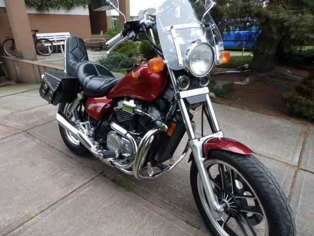 Honda Shadow VT500C