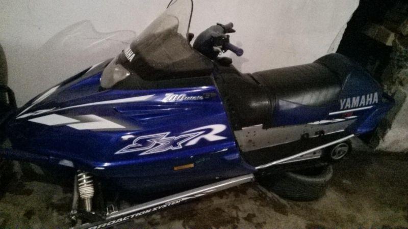 Skuter śnieżny yamaha 700 sxr