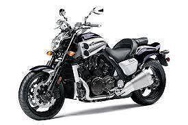 Poszukuję: Kupie motocykl Yamaha Vmax 1700 V-max