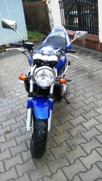 Sprzedam HONDA HORNET 600 z 2003r cała w oryginale!!