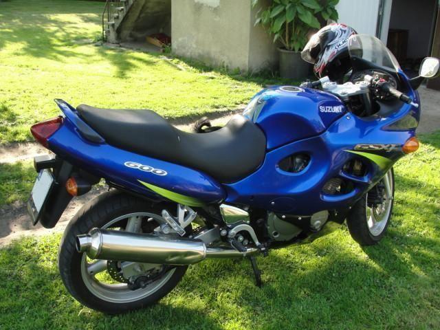 Suzuki GSX 600F