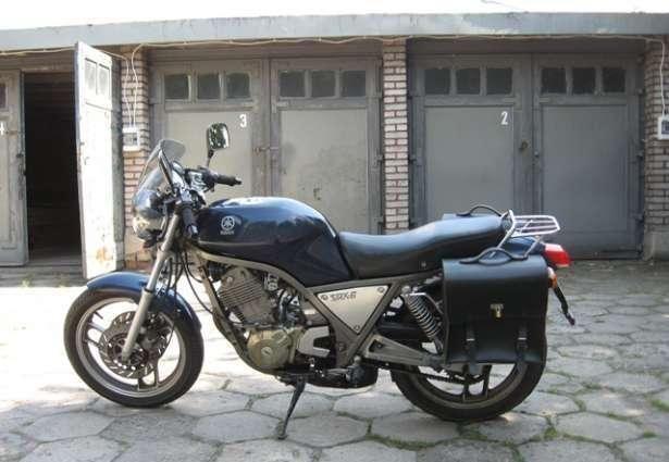 Yamaha SRX 600 Super Singiel
