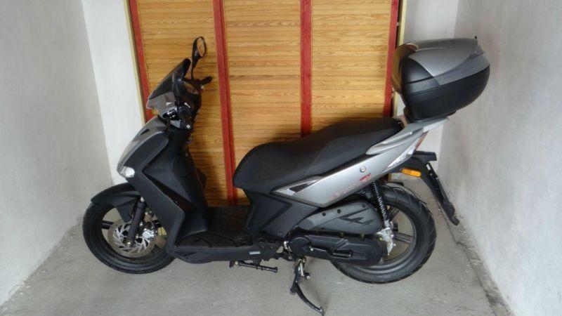 Sprzedam skuter KYMCO Agility City 125 cm3.