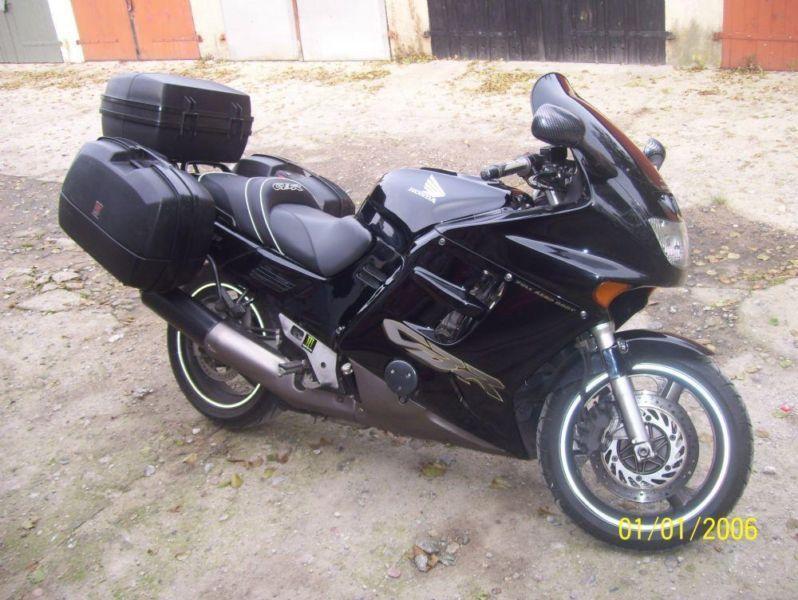 Honda CBR 1000 F