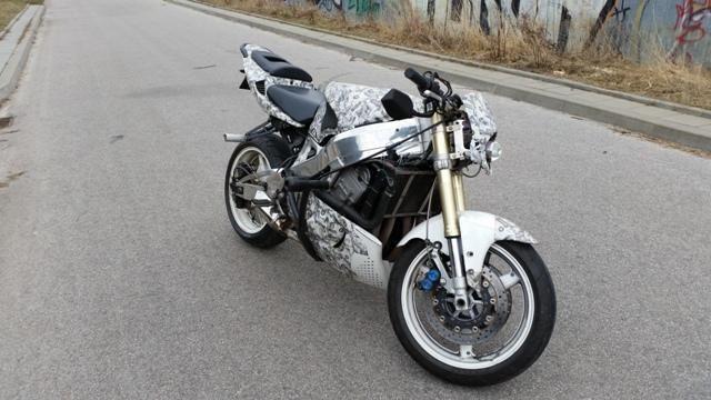 Honda cbr 900rr sc28 Stunt Pies Lalka