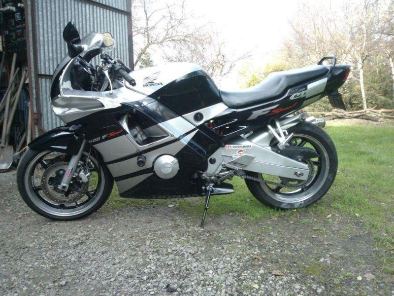 Honda CBR 600 F2 pc25 ,94r