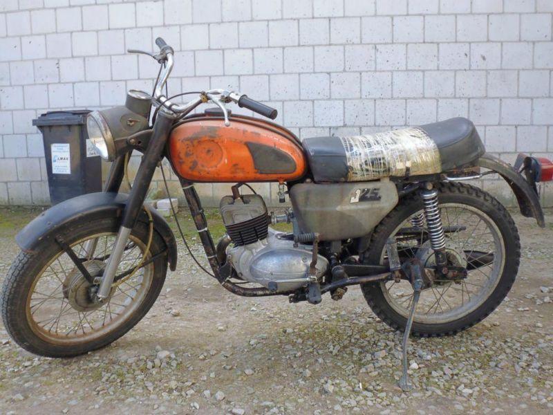 WSK125 ŻYLETA