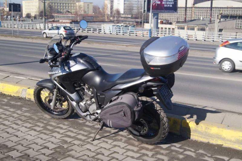 Honda Transalp XL 700 V + Kufer + Sakwy 2008 rok