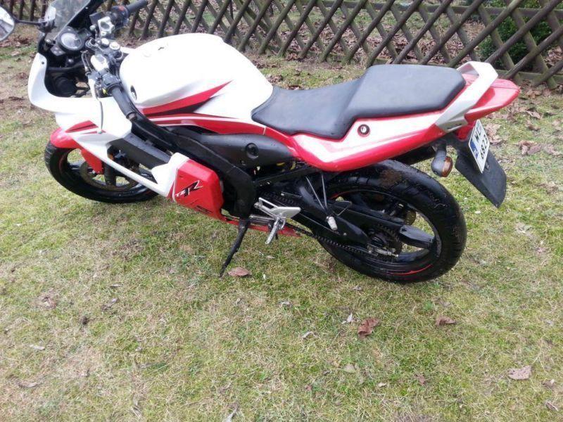 Yamaha tzr