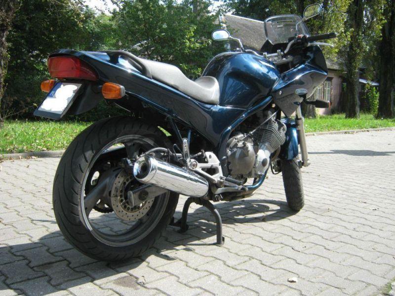 Yamaha XJ600S Diversion