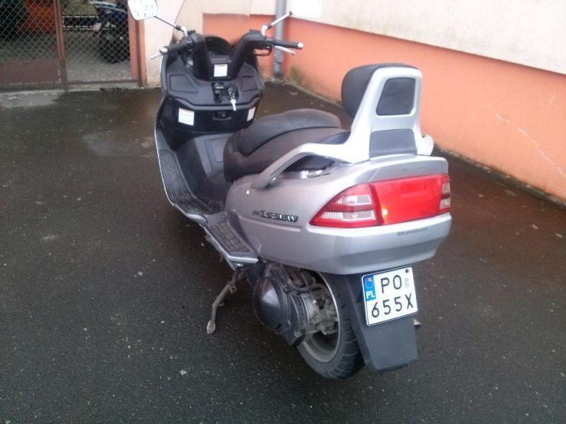 Suzuki Burgman 400