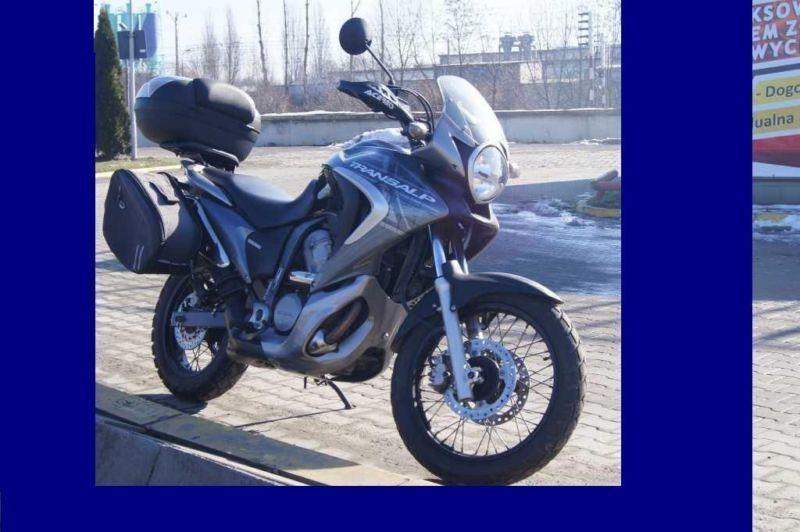 Honda Transalp XL 700 V + Kufer + Sakwy 2008 rok