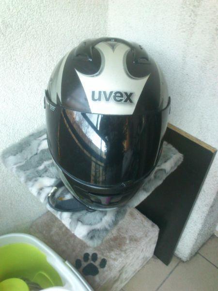 Kask motocyklowy Uvex