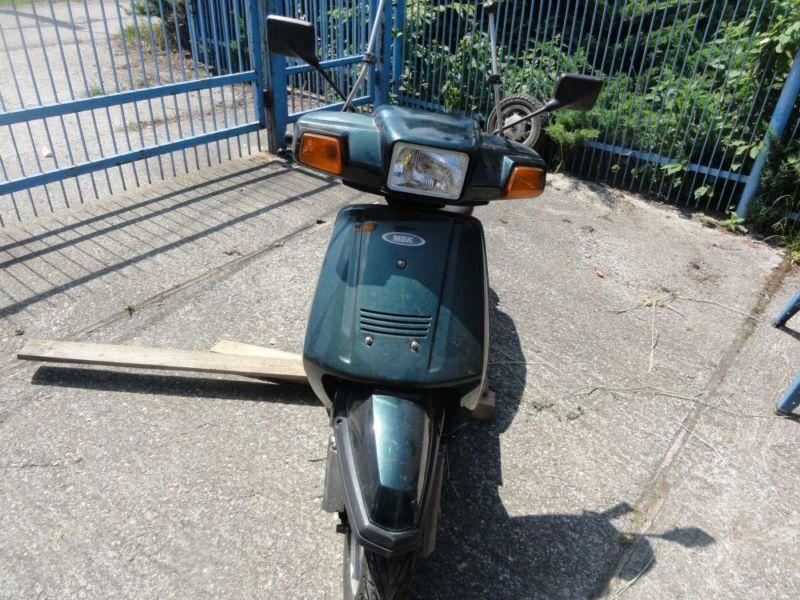 Sprzedam skuter Yamaha 125 -1997 r Beluga