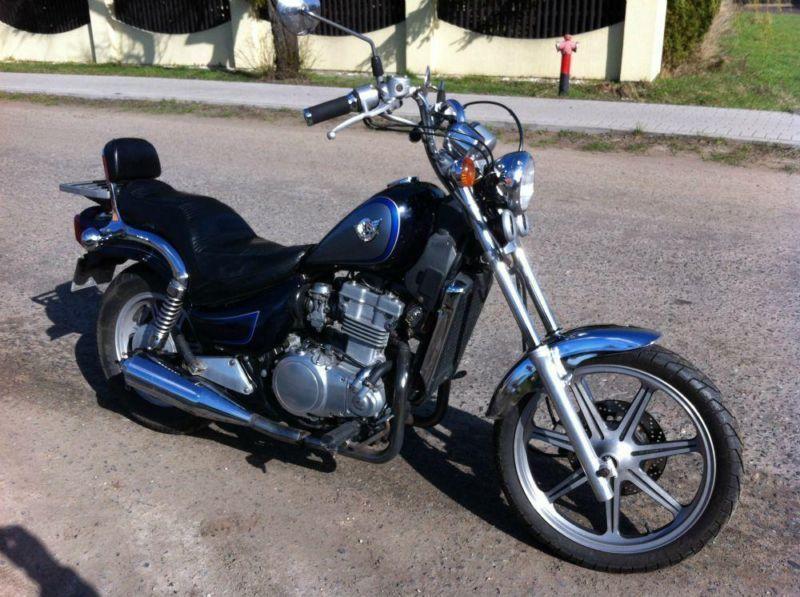 Kawasaki Vulcan EN 500, sakwy, szyba