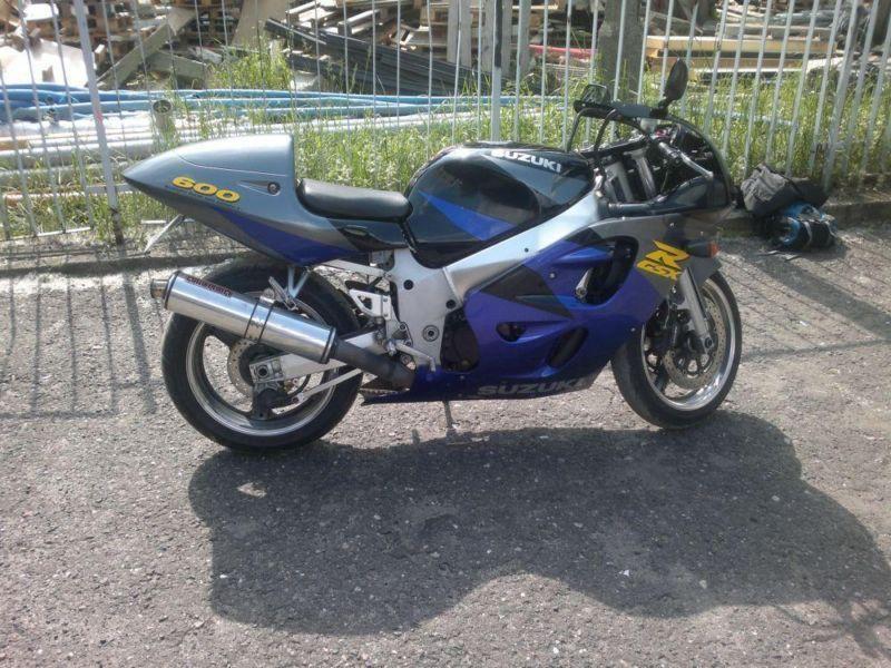 SUZUKI GSX-R SRAD 600 zadbany i doinwestowany