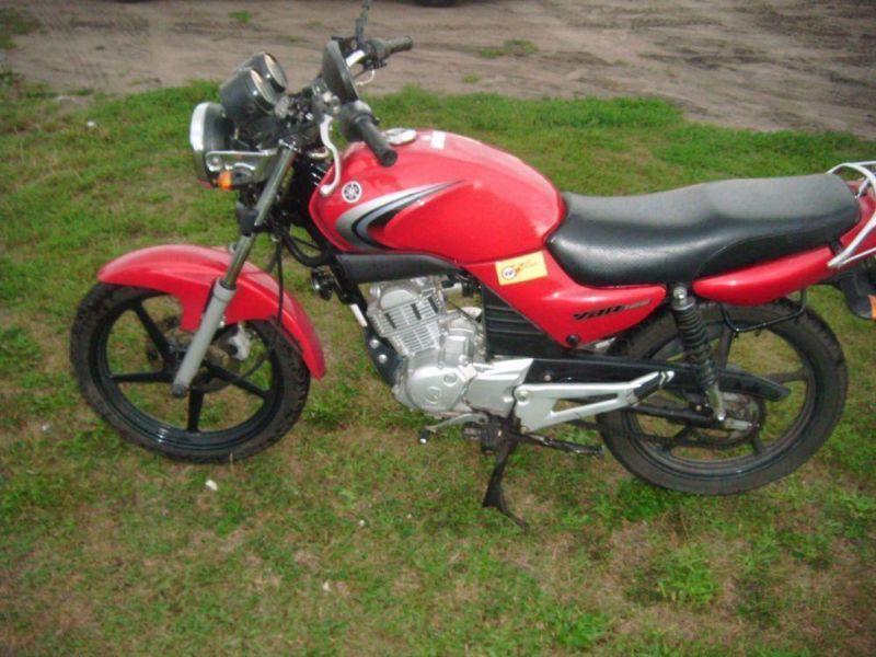 Sprzedam Yamaha YBR 125 nadająca się na kat B.