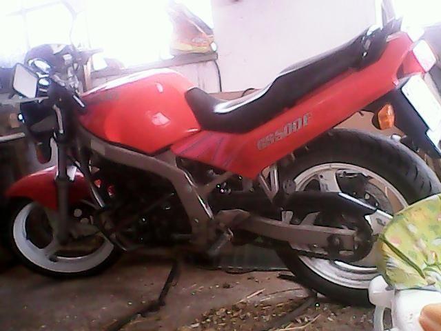 suzuki gs 500