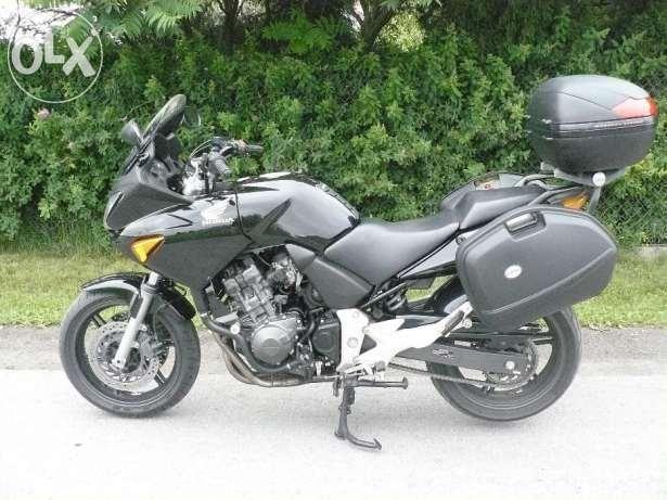 Sprzedam motocykl marki Honda CBF 600S