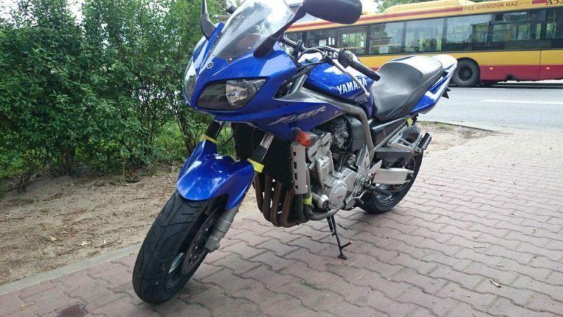 YAMAHA FZS FAZER 1000