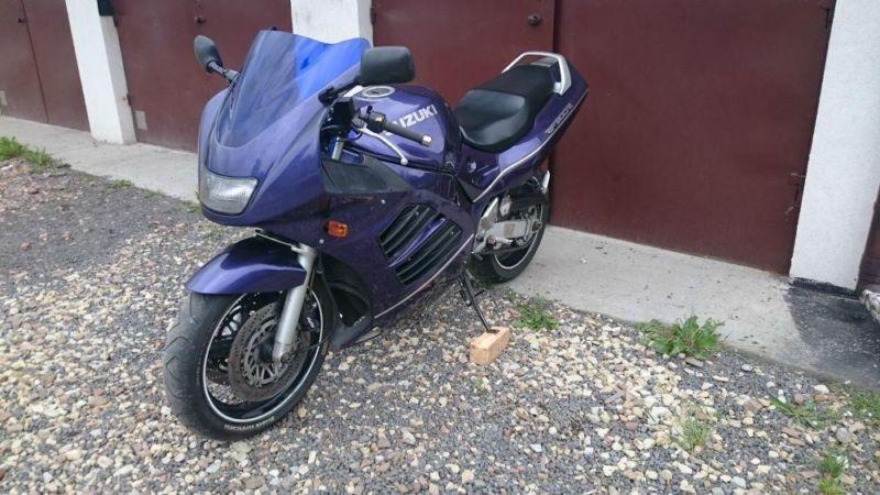 Sprzedam Suzuki RF 900