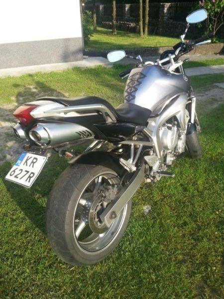 YAMAHA FZ6 N