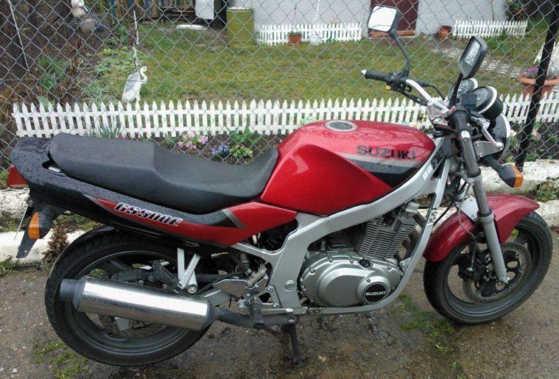 Suzuki GS500E