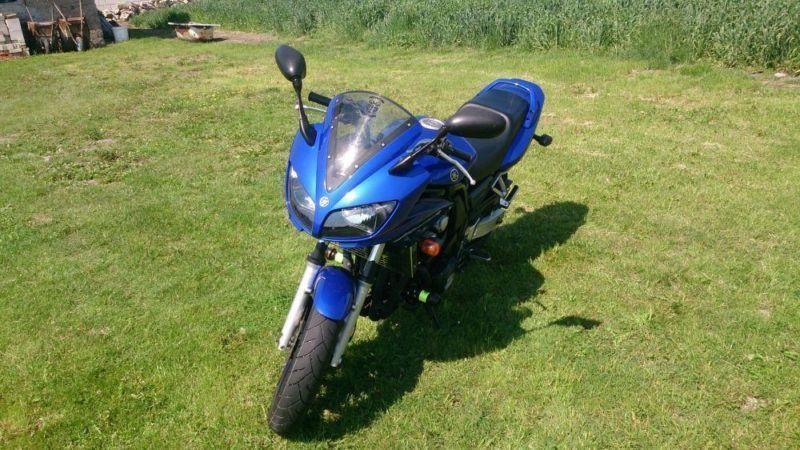 Yamaha FZS 600 Fazer