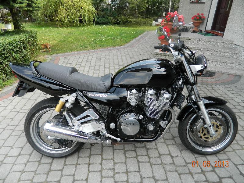 Yamaha XJR1200