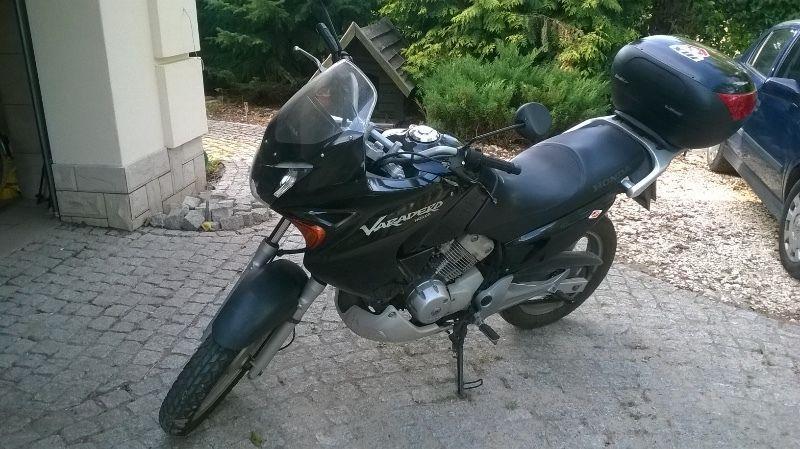 Honda Varadero 125 cm3 2004r