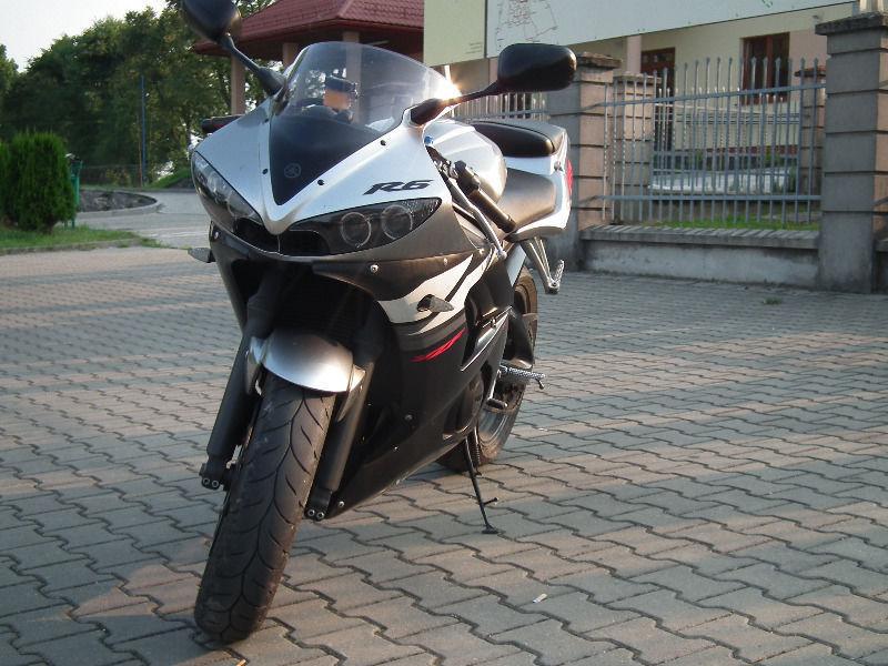 yamaha R6